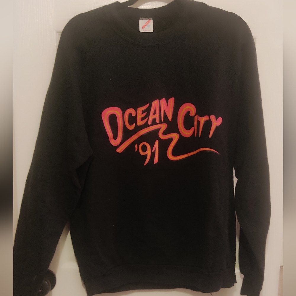 Ocean City '91 Black Sweater